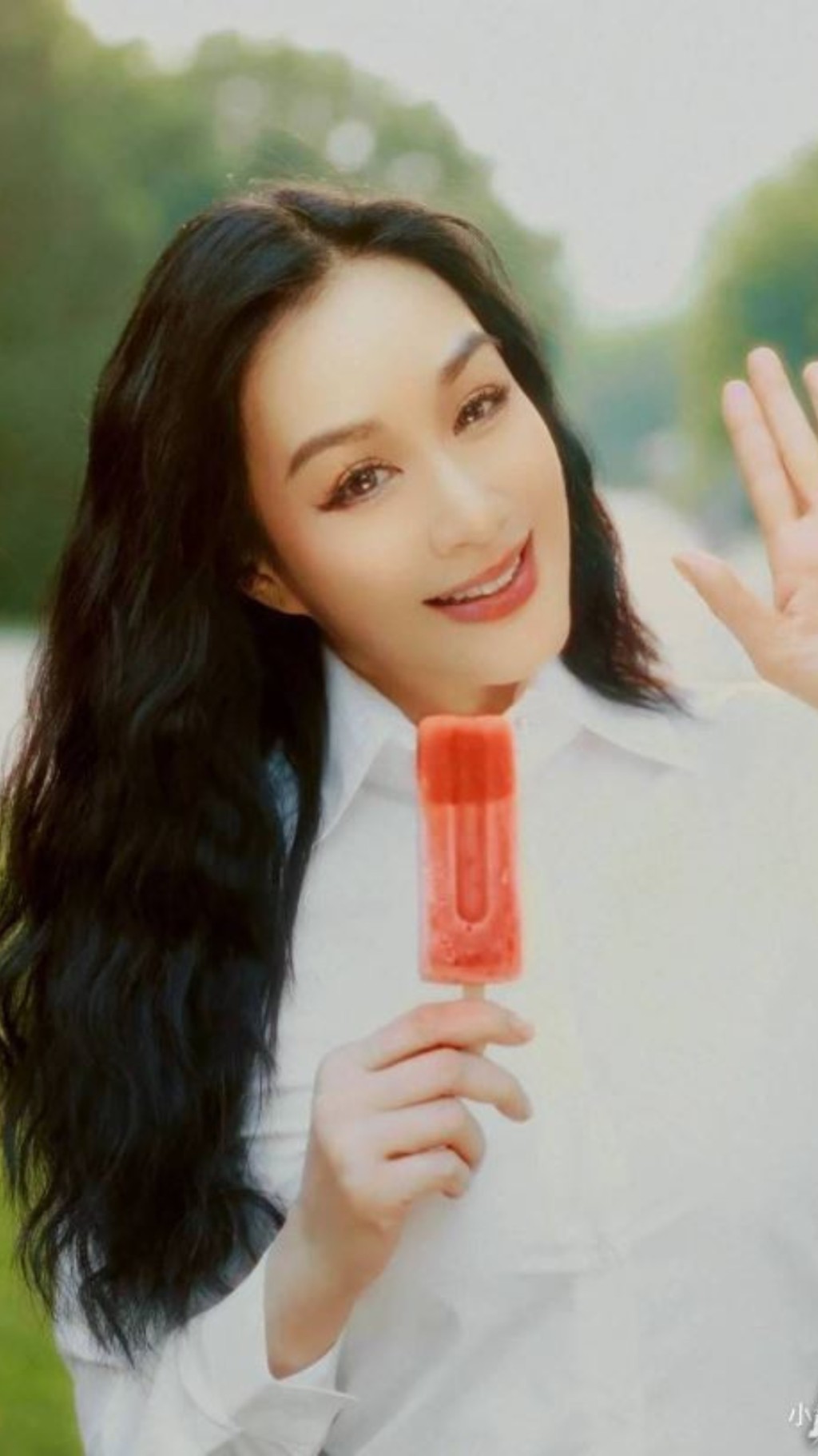 51歲的鍾麗緹一直被喻為性感女神。